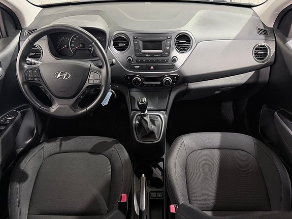 Hyundai i10 11 of 21