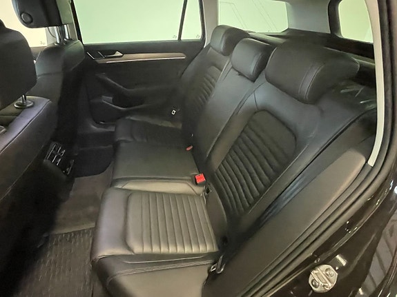 Volkswagen Passat Alltrack 6 of 6
