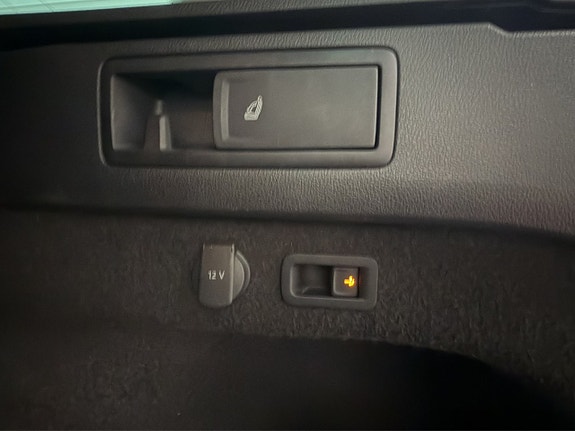 Volkswagen Passat 11 of 30