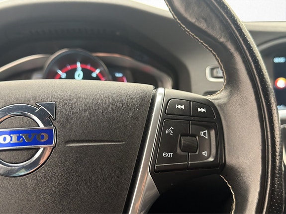 Volvo V60 22 of 30