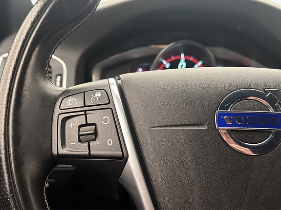 Volvo V60 20 of 30