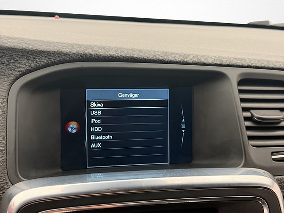 Volvo V60 24 of 30