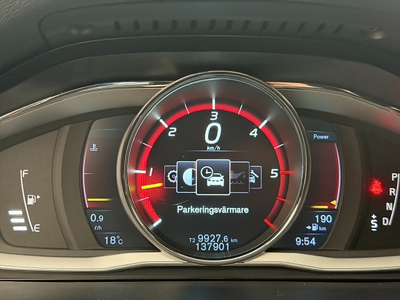 Volvo V60 13 of 30