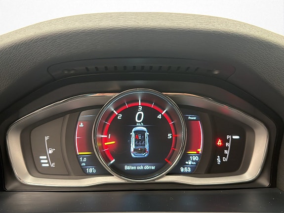 Volvo V60 21 of 30