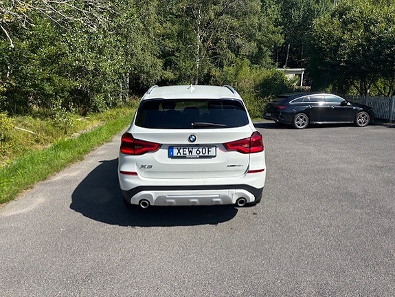 BMW X3 3 of 7