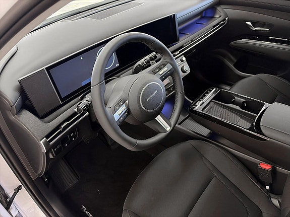 Hyundai Tucson 5 of 10
