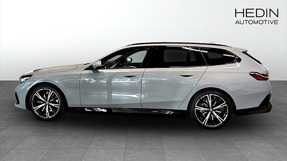 BMW 530e 6 of 9