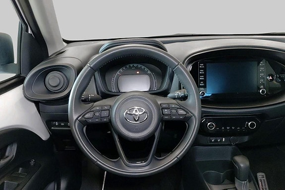 Toyota Aygo X 10 of 11