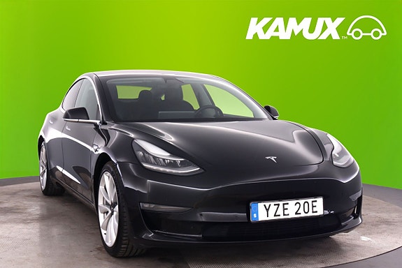 Tesla Model 3 9 of 20