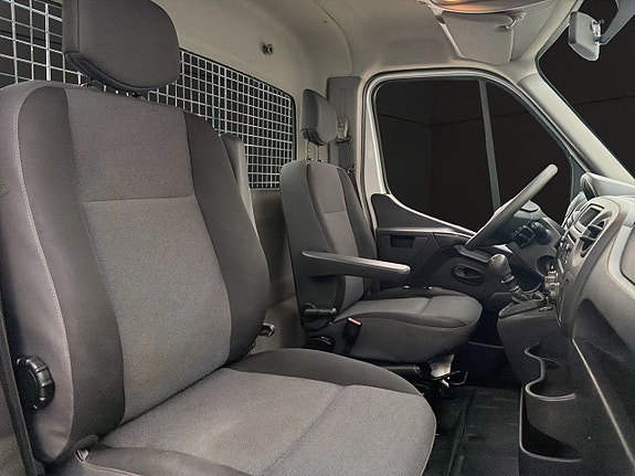 Renault Master 21 of 26