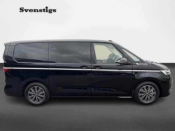 Volkswagen Multivan 3 of 12