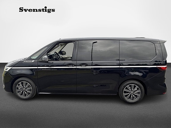 Volkswagen Multivan 4 of 12