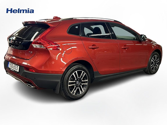 Volvo V40 Cross Country 5 of 10