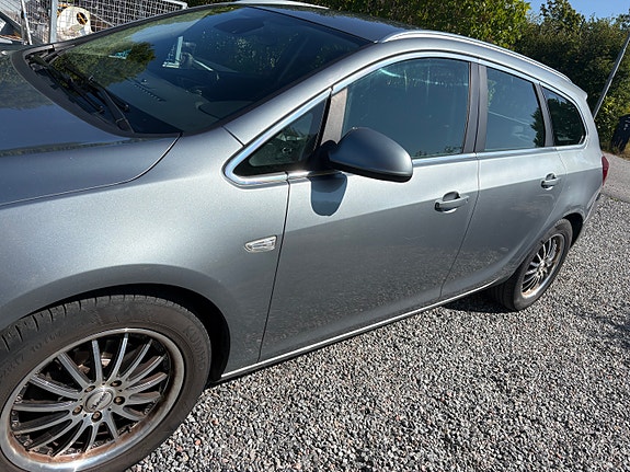 Opel Astra 6 of 6