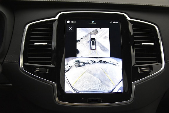 Volvo XC90 26 of 27