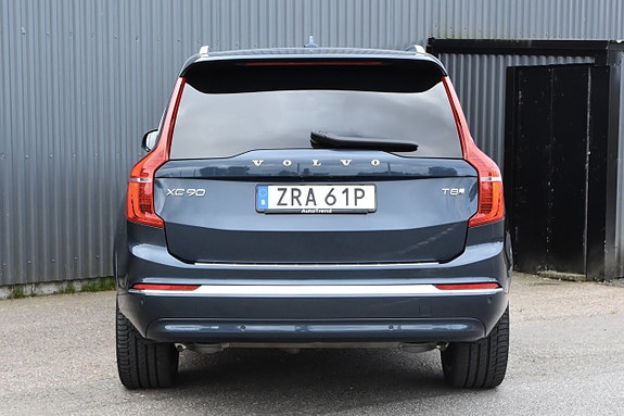 Volvo XC90 8 of 27