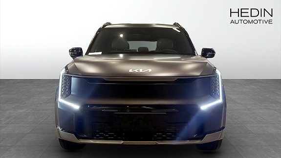 Kia EV9 8 of 13