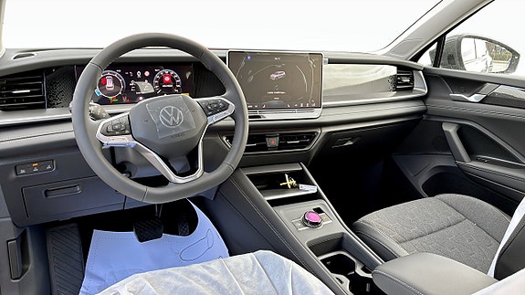 Volkswagen Tayron 10 of 13