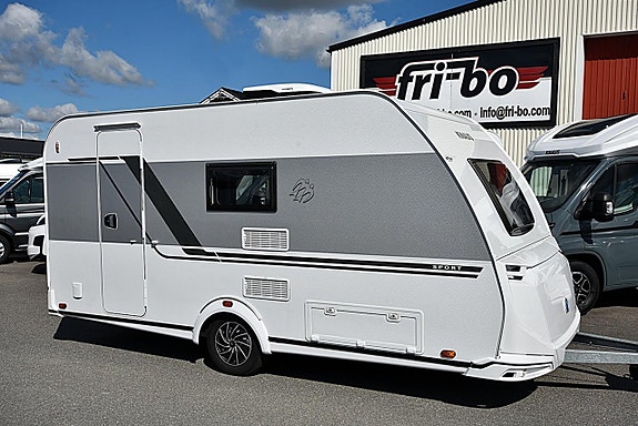 Knaus 420 QD Sport, Dubbelbädd 2 of 23