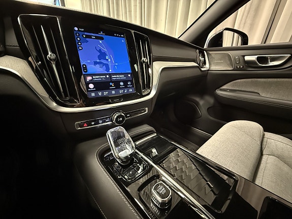 Volvo V60 12 of 17