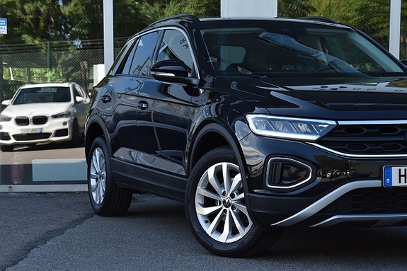 Volkswagen T-Roc 4 of 24