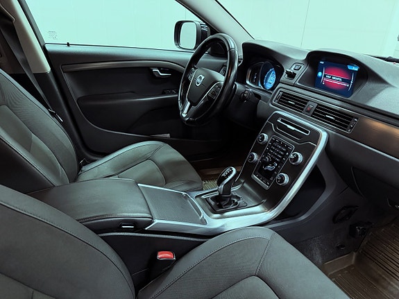 Volvo XC70 6 of 19