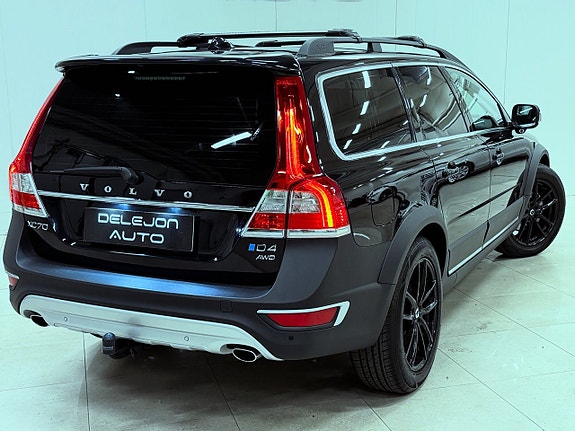 Volvo XC70 11 of 19
