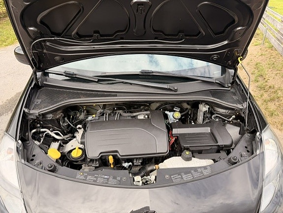 Renault Clio 7 of 8