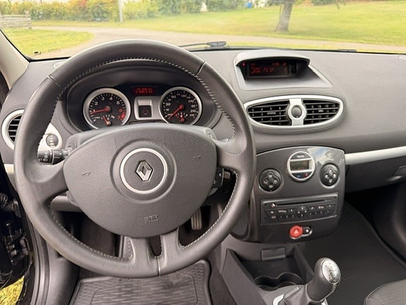 Renault Clio 5 of 8