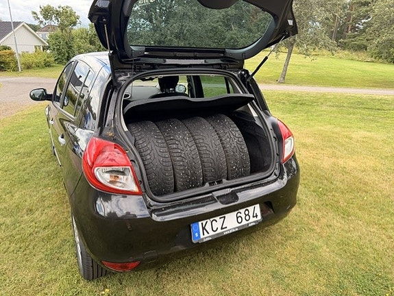 Renault Clio 3 of 8