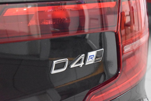 Volvo S90 26 of 27