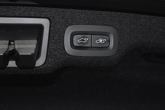 Volvo S90 22 of 27