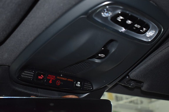 Volvo S90 17 of 27