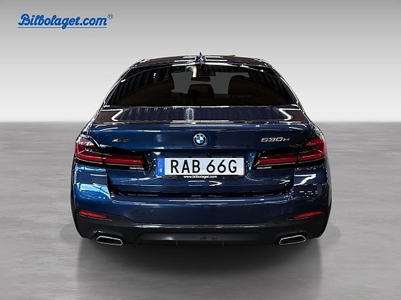 BMW 530e 5 of 13