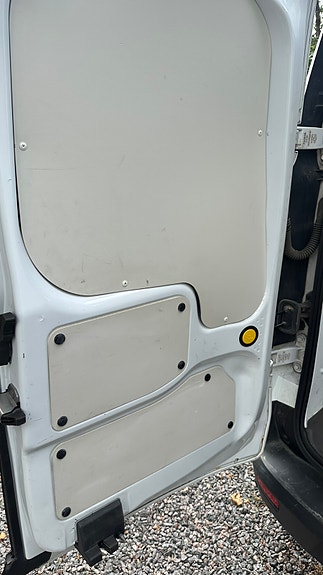 Ford Transit Connect 4 of 16