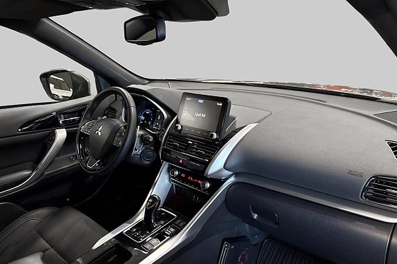 Mitsubishi Eclipse Cross 4 of 15