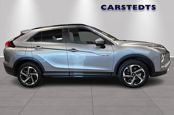 Mitsubishi Eclipse Cross 2 of 15