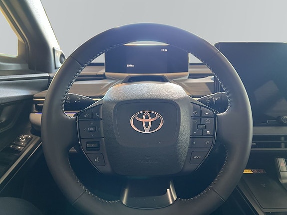 Toyota C-HR 9 of 29