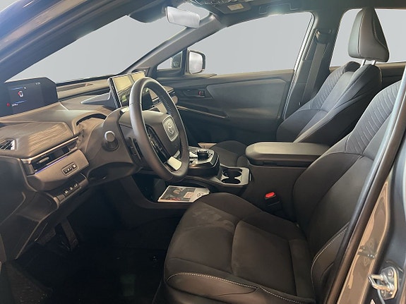 Toyota C-HR 12 of 29