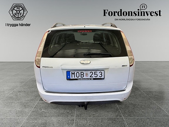 Ford Focus 4 of 14