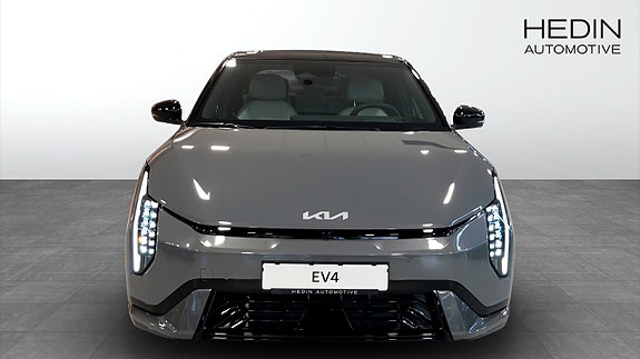 Kia EV4 8 of 13
