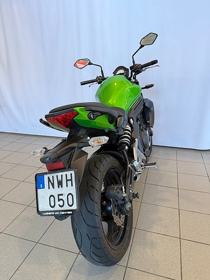 Kawasaki ER-6N ABS 9 of 10