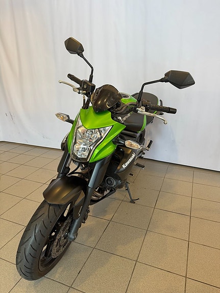 Kawasaki ER-6N ABS 7 of 10