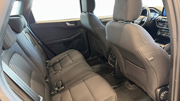 Ford Kuga 5 of 12