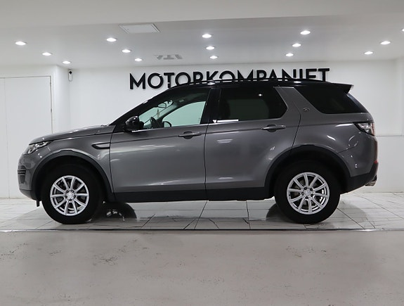 Land Rover Discovery Sport 3 of 22