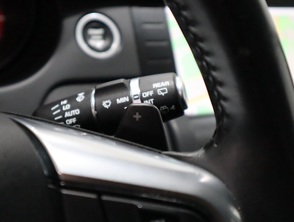 Land Rover Discovery Sport 17 of 22