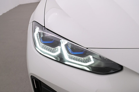 BMW i4 26 of 27