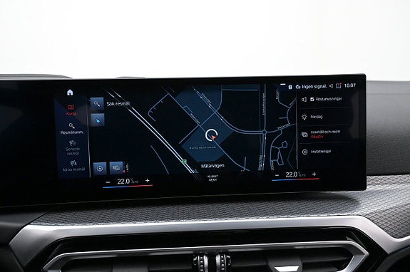 BMW i4 12 of 27