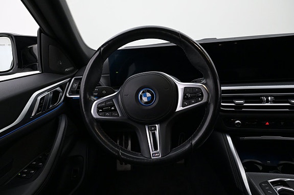 BMW i4 7 of 27