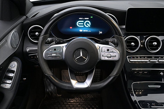 Mercedes-Benz C300 7 of 27